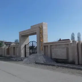 خرید زمین مسکونی ساحلی دو نبش، داخل بافت و نزدیک جاده در سرخرود خط دریا ارزان و اقساطی